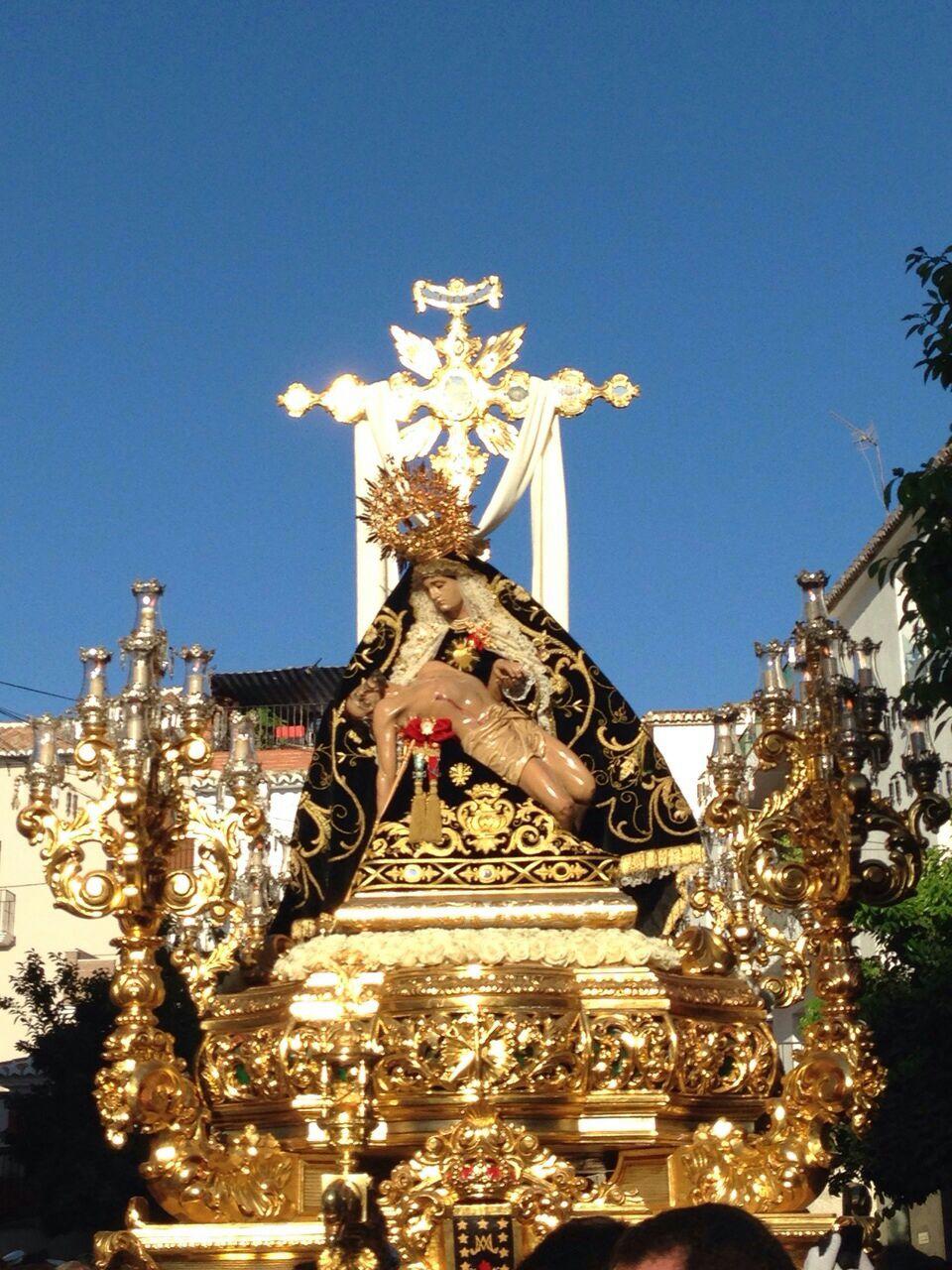 Las Angustias de Vélez es coronada canónicamente