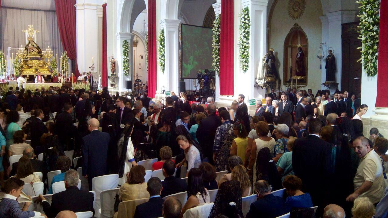 Vélez-Málaga celebra la coronación canónica de las Angustias