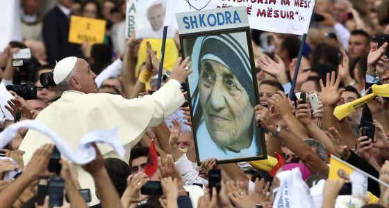 Francisco: «Que nadie se escude en Dios para justificar la violencia»