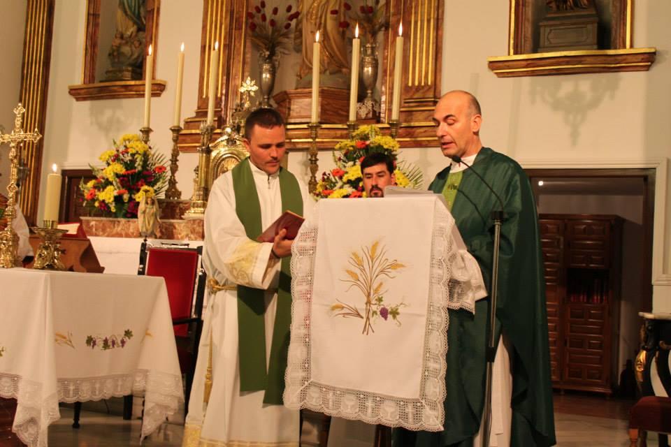 Toma de posesión de Maiquel Hernández, nuevo párroco de Monda