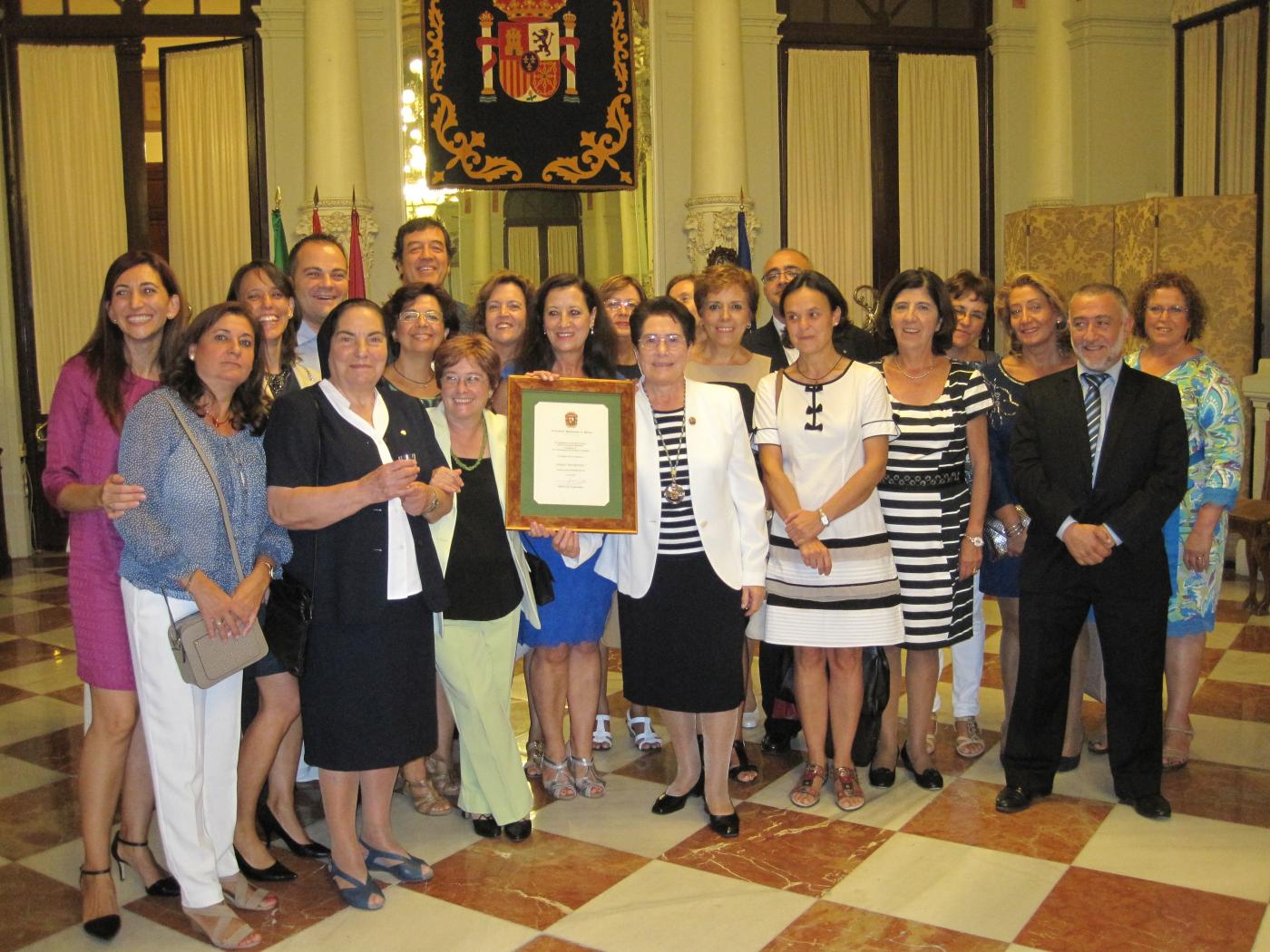 Medalla de la Ciudad al colegio San Manuel