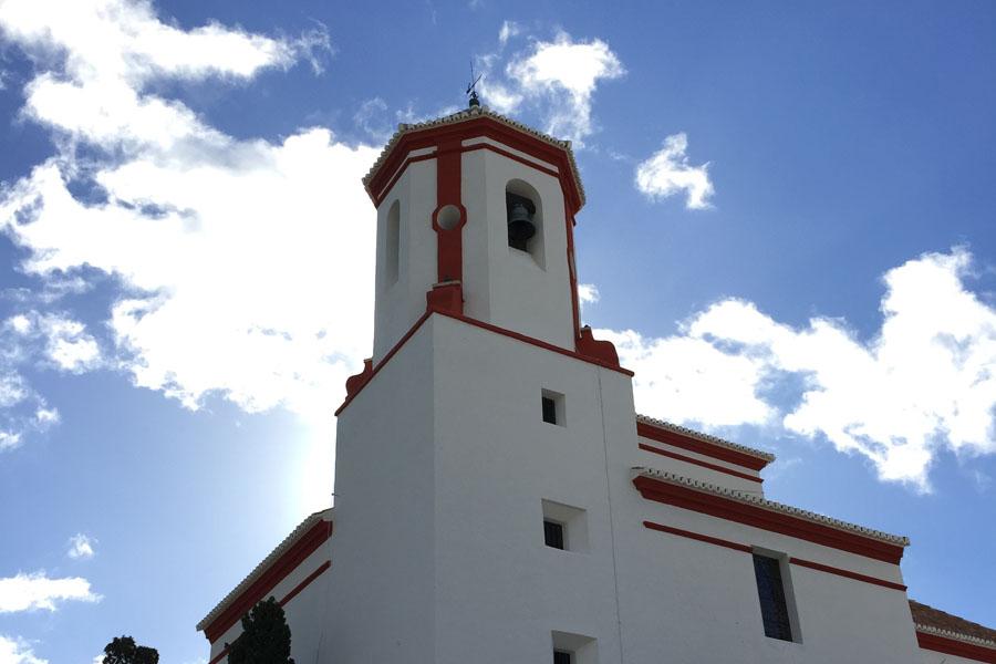 Alozaina recupera su templo parroquial