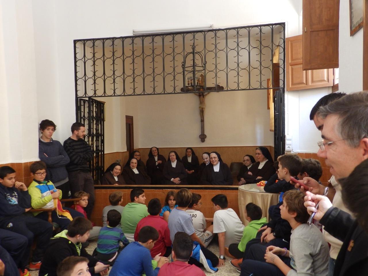 Los seminaristas menores visitan el carmelo de S. José
