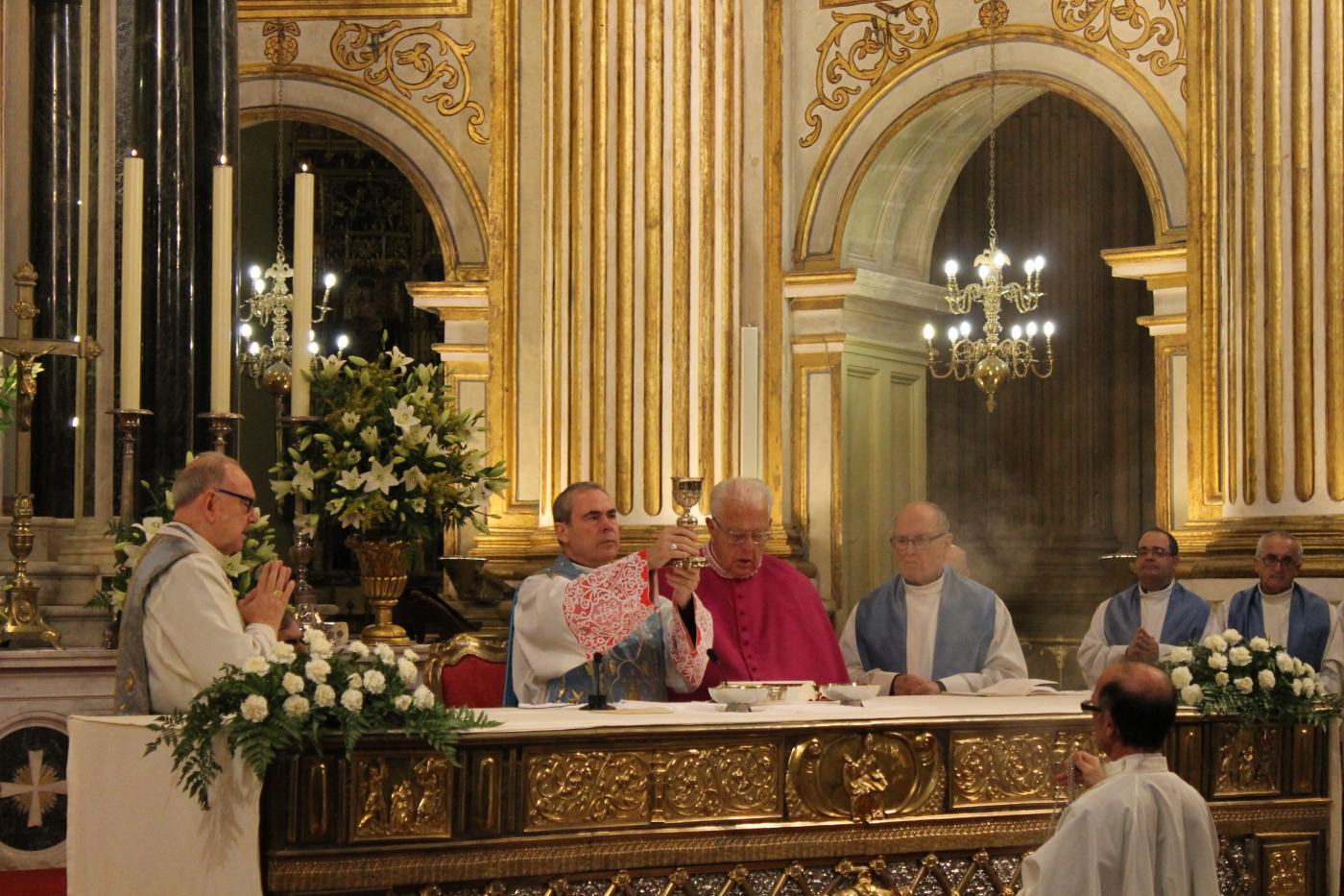 Celebración de la Eucaristía en la catedral
