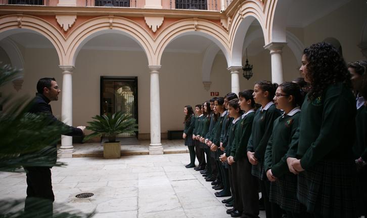 Niños del coro del colegio Cardenal Herrera Oria en Ars Málaga