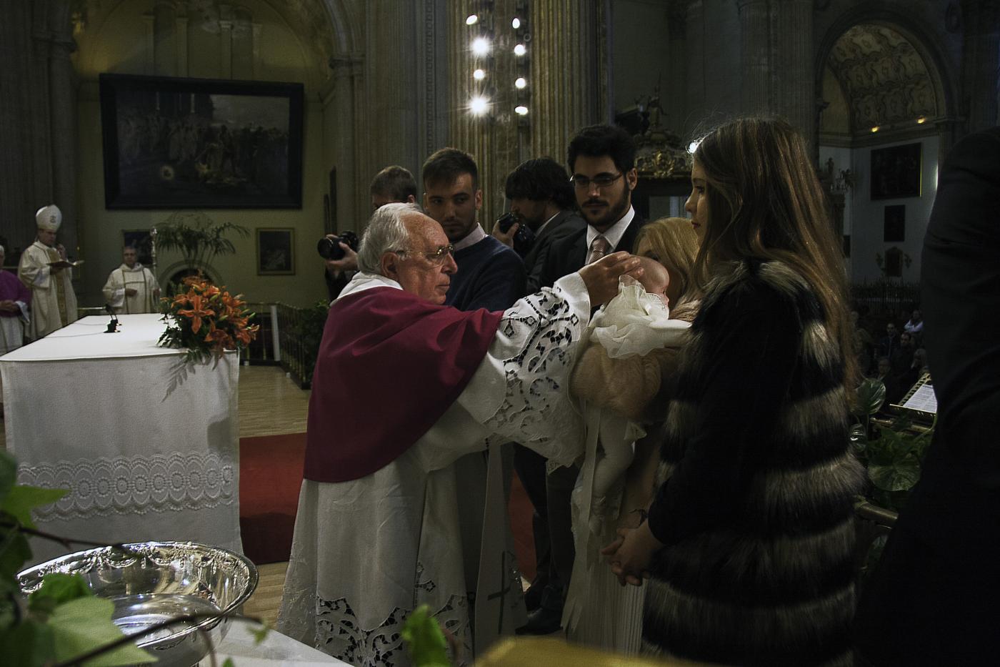 Galería de imágenes de Bautizos en la Catedral en enero de 2015