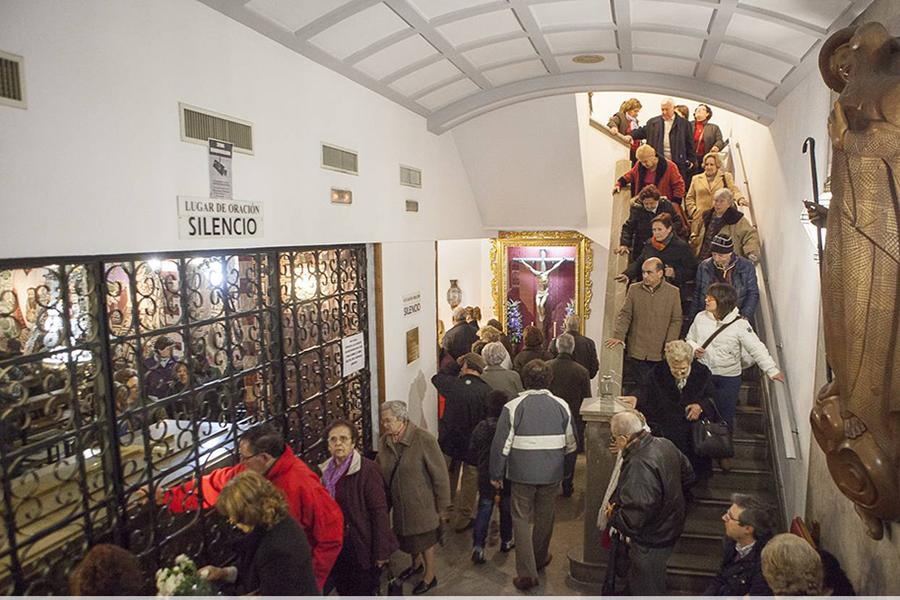 Peregrinación a la tumba de Fray Leopoldo de Alpandeire