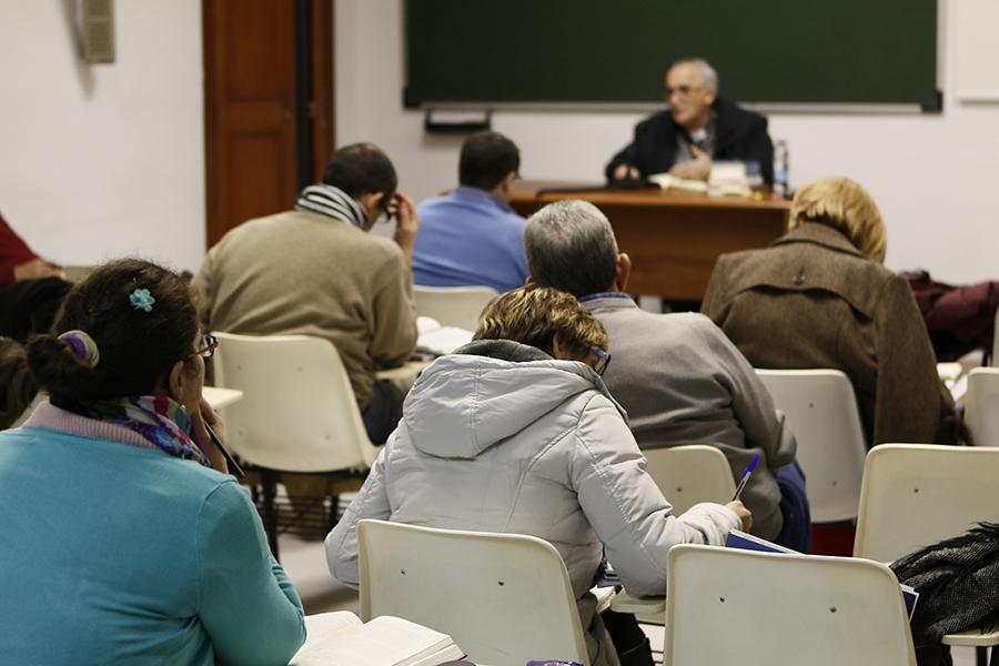 Matricúlate en Ciencias Religiosas