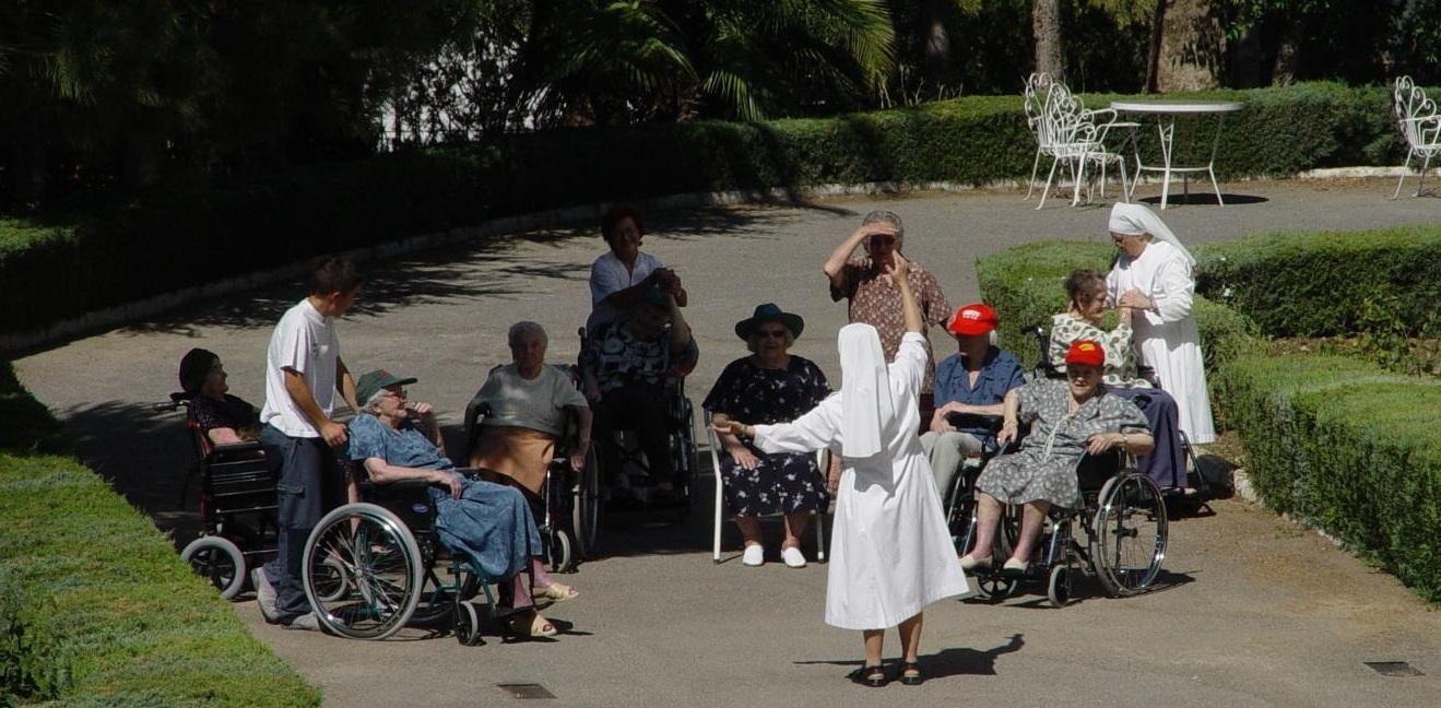 El obispo de Málaga pide fidelidad a los carismas fundacionales