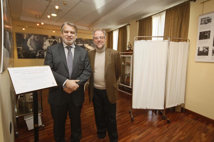 Francisco García Villalobos y José María de las Peñas, durante la presentación FOTO: S. FENOSA