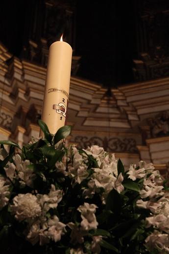 Sábado Santo - Vigilia Pascual (Catedral-Málaga)