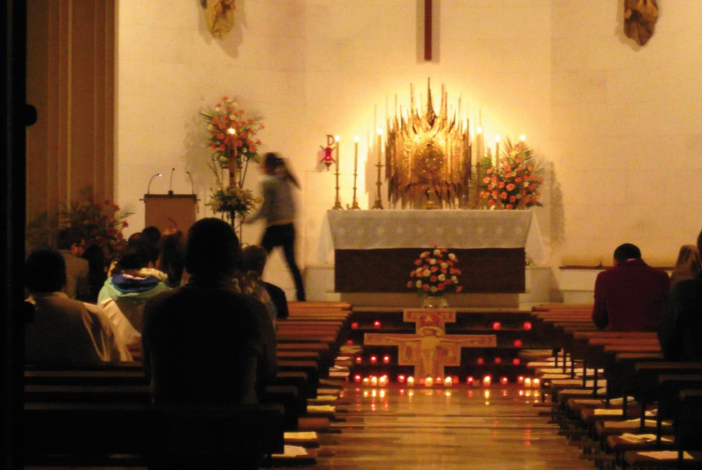 ¿Y si por una sola noche abrieras tus puertas?