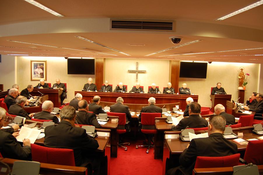 Iglesia, servidora de los pobres