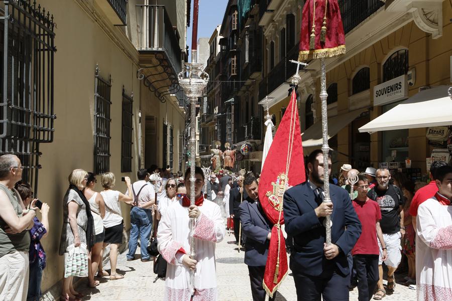 Traslado de los Santos Patronos hasta la Catedral