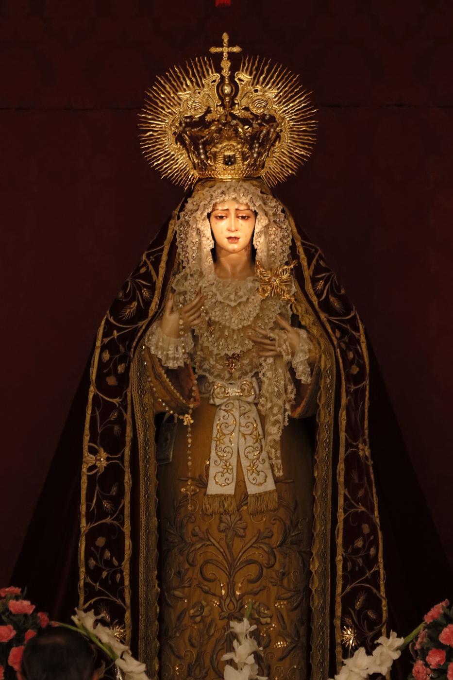La Virgen de las Lágrimas en su nueva capilla en la parroquia San Patricio. FOTO. S. FENOSA