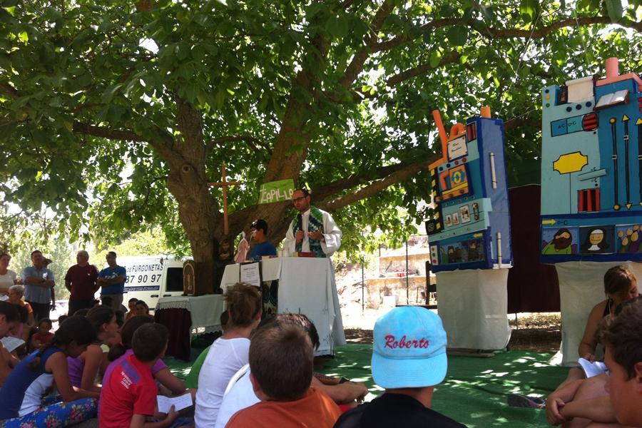 Los niños de Ronda y Serranía viven juntos el campamento