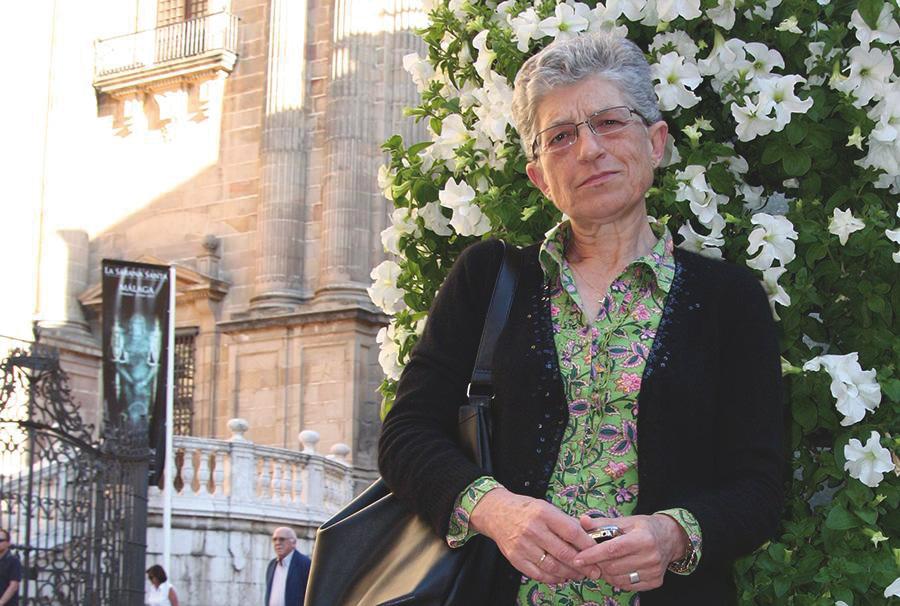 Carmen Velasco: «Que la educación sirva a las personas, no a las ideologías»