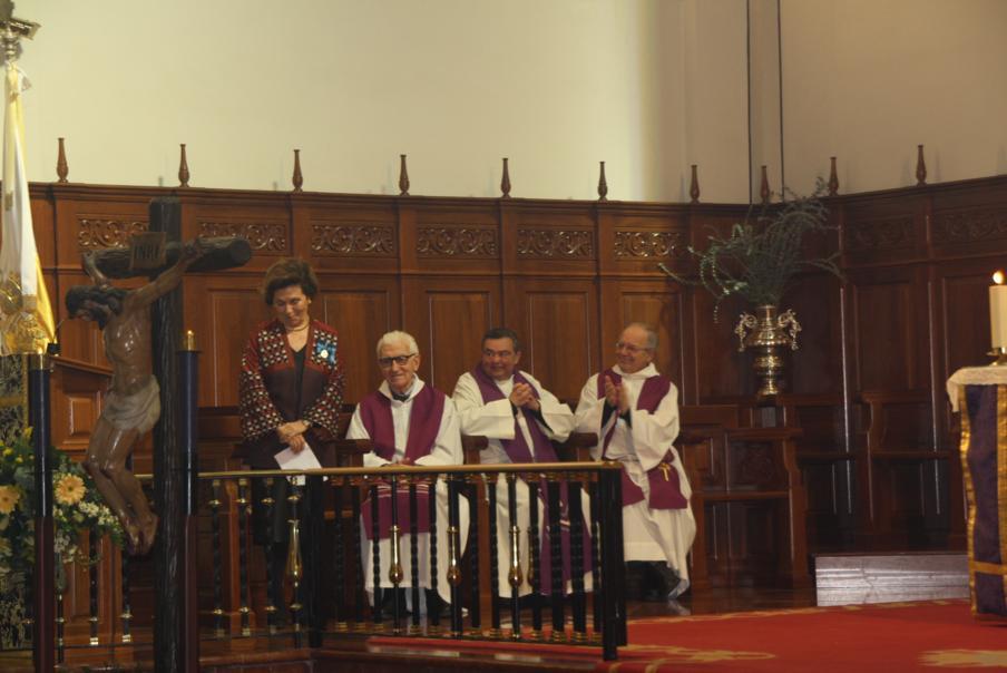 Momento de la celebración en el Corpus Christi