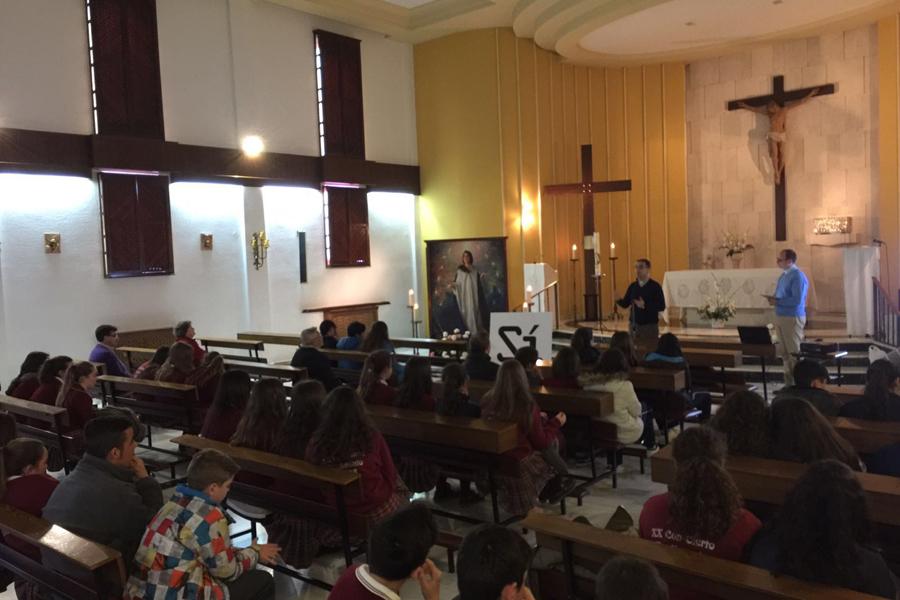 Icono de la Inmaculada Joven a su llegada a Ronda