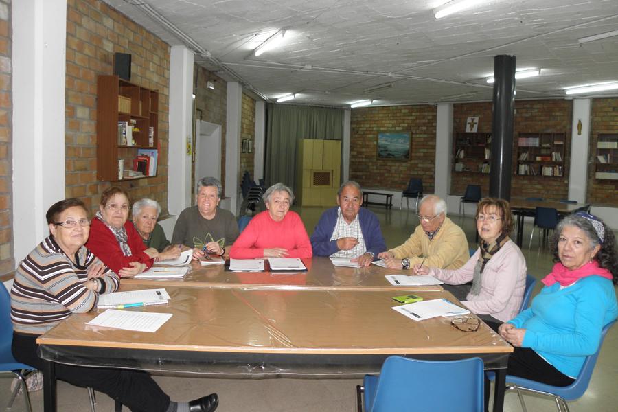 Taller de memoria en los salones de la parroquia San Francisco Javier