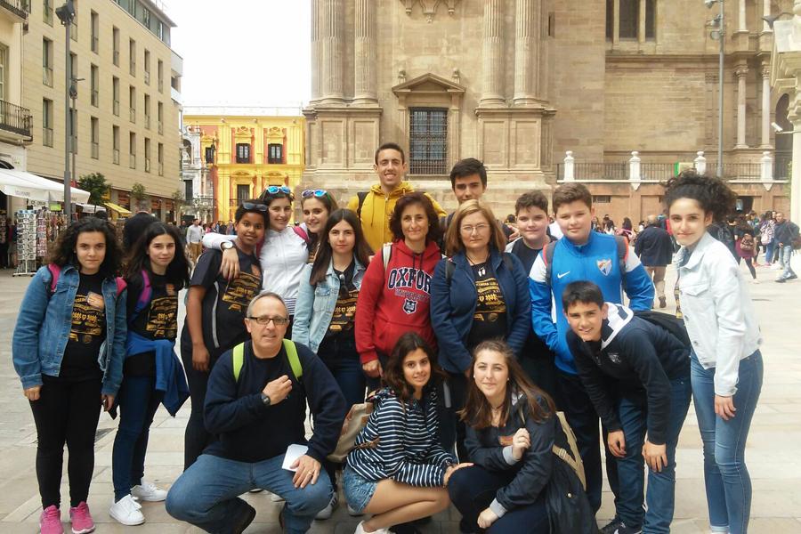 Los jóvenes de Álora armaron lío en el Encuentro Diocesano