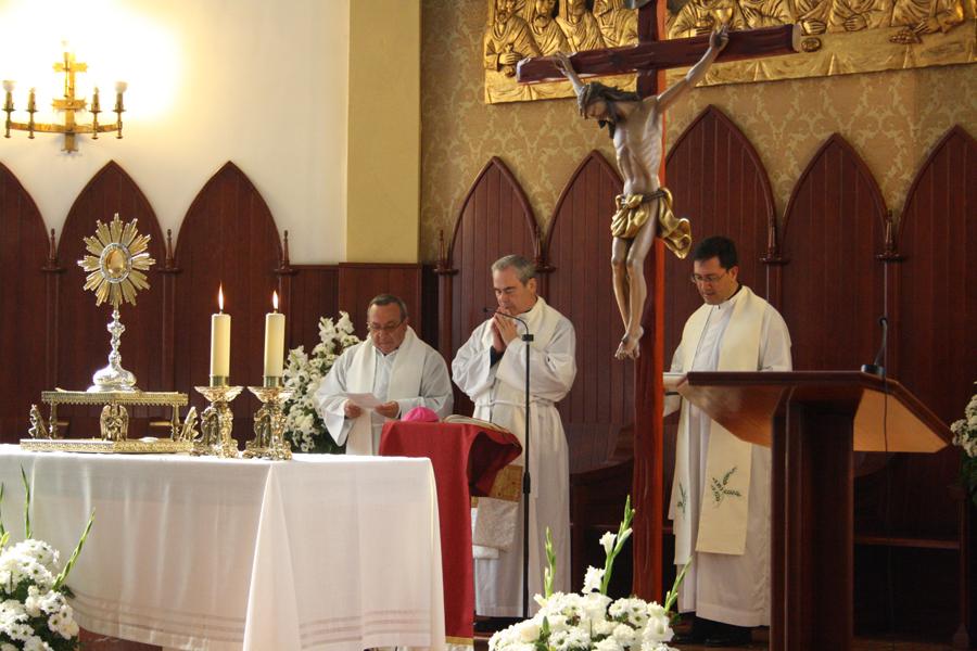 Visita Pastoral del Sr. Obispo a la parroquia de Santa Inés, en Málaga