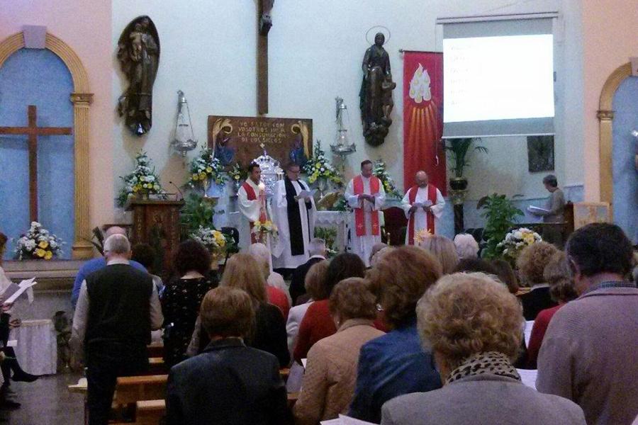 Cristianos de diversas confesiones celebran Pentecostés