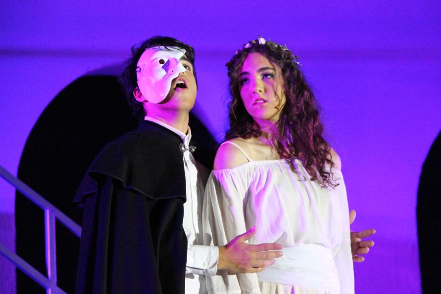 Musical solidario en el colegio Maristas