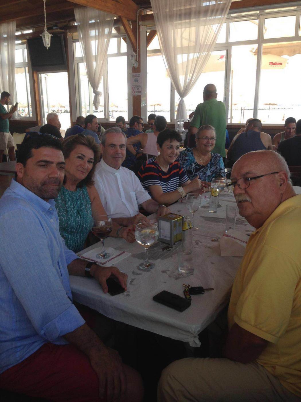 Comida con los responsables del albergue San Vicente de Paul 