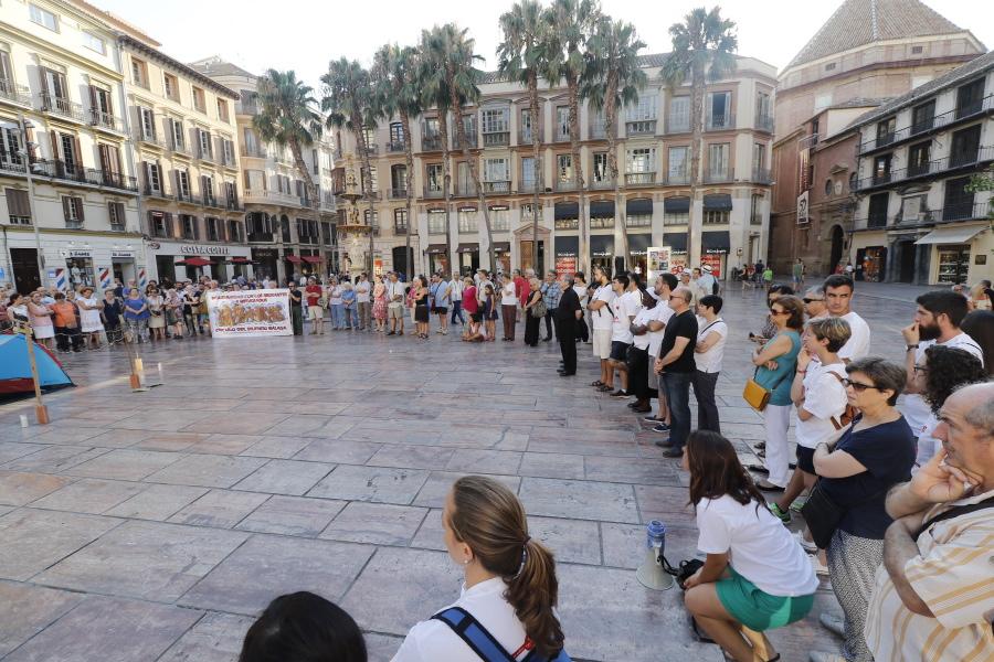 Círculo del silencio de julio en la Plaza de la Constitución
