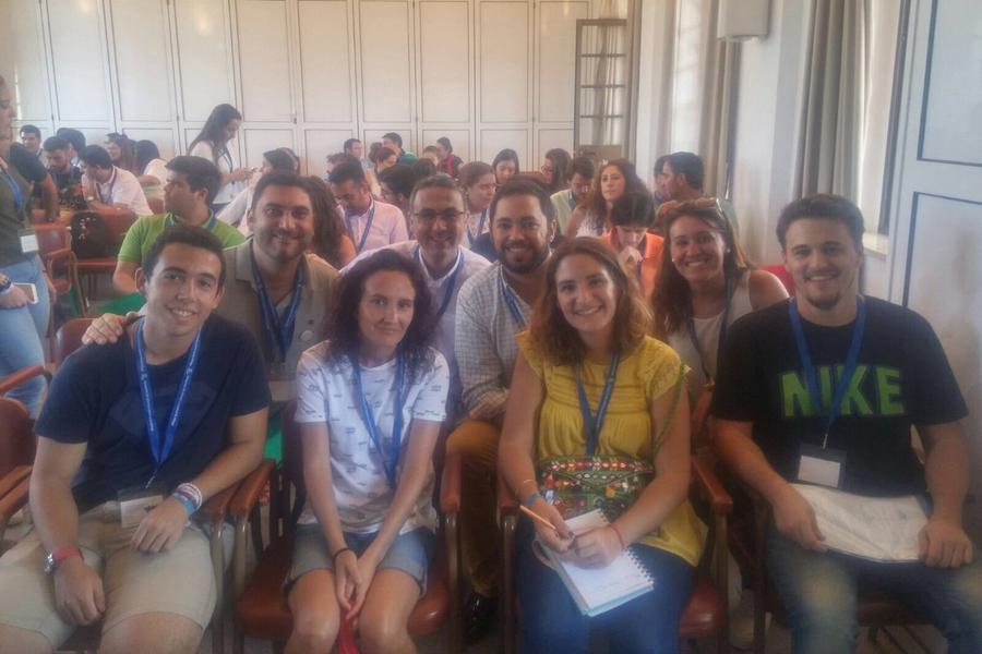 El nuevo equipo antorcha del área de evangelización y primer anuncio conociendo el proyecto "Alpha joven"