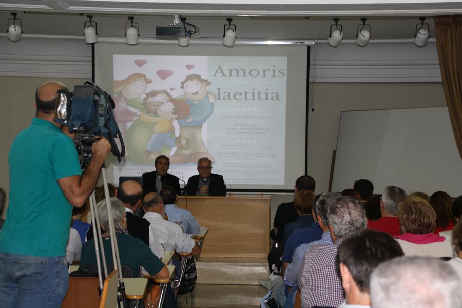 Conferencia de Javier Guerrero sobre "Amoris laetitia"