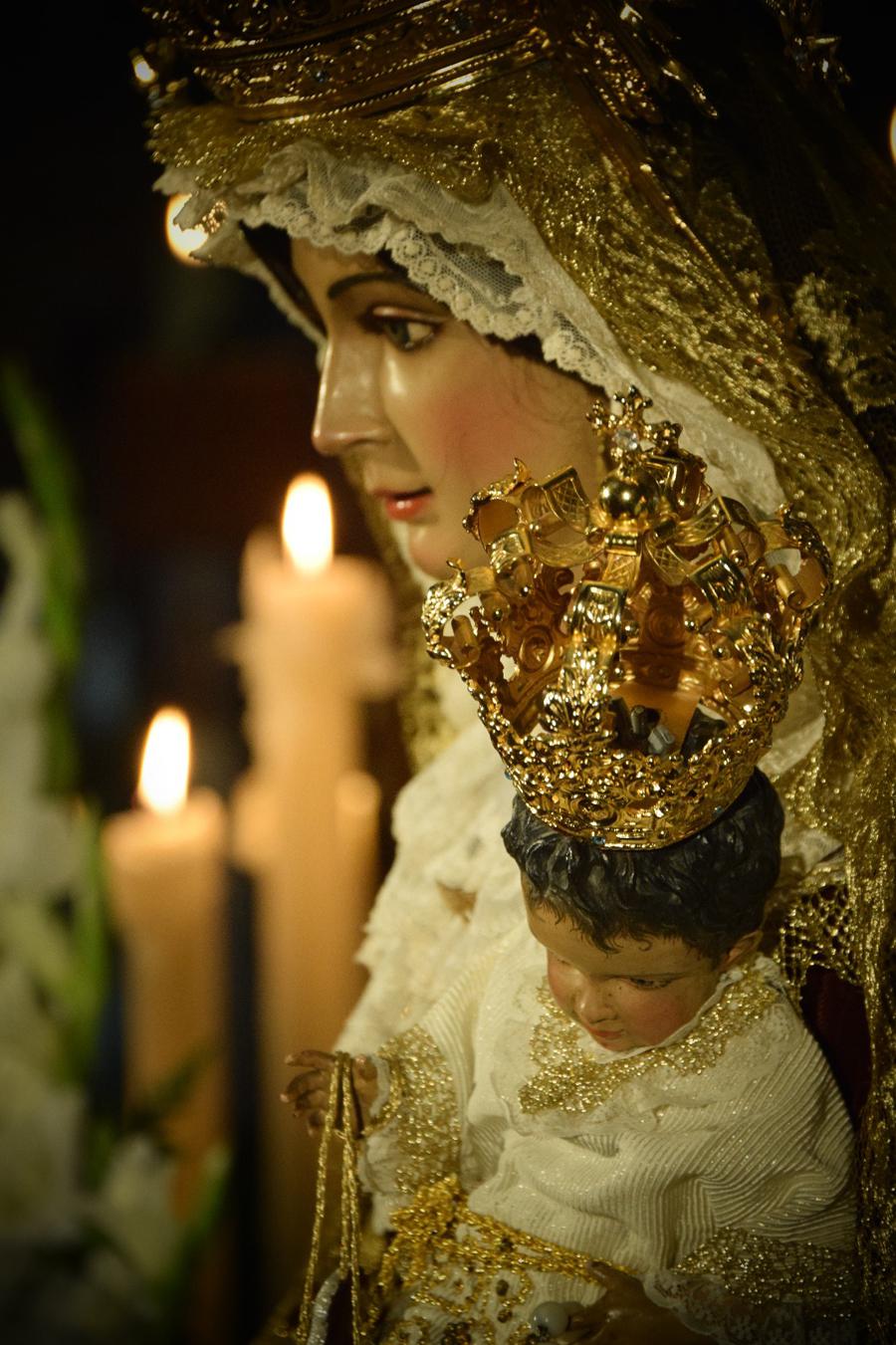 Besamanos extraordinario y clausura del Año de la Misericordia en Fuengirola