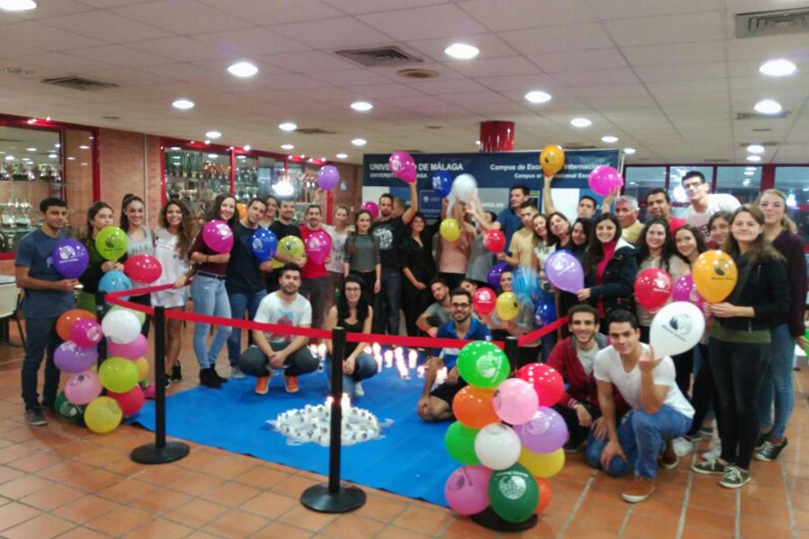 Los universitarios se unen a la campaña de Manos Unidas "24 horas"