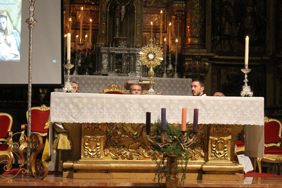 Vigilia de la Inmaculada en el Santuario de la Victoria // M. J OTERO