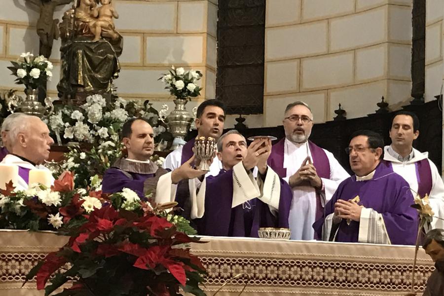 El Obispo Jesús Catalá ordena como diácono a Fernando Moreno Amador, en Melilla// C. RUBIALES