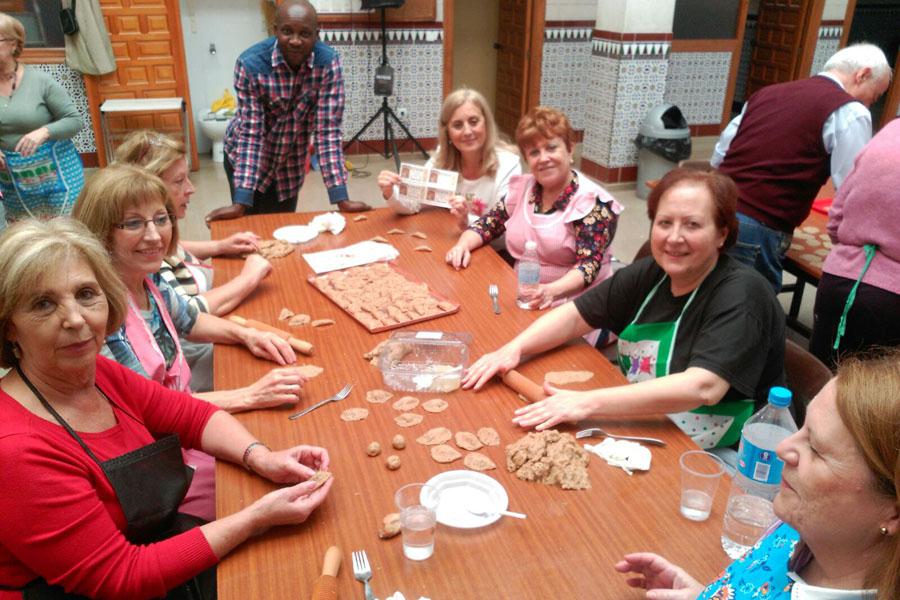 140 kilos de borrachuelos para Cáritas parroquial