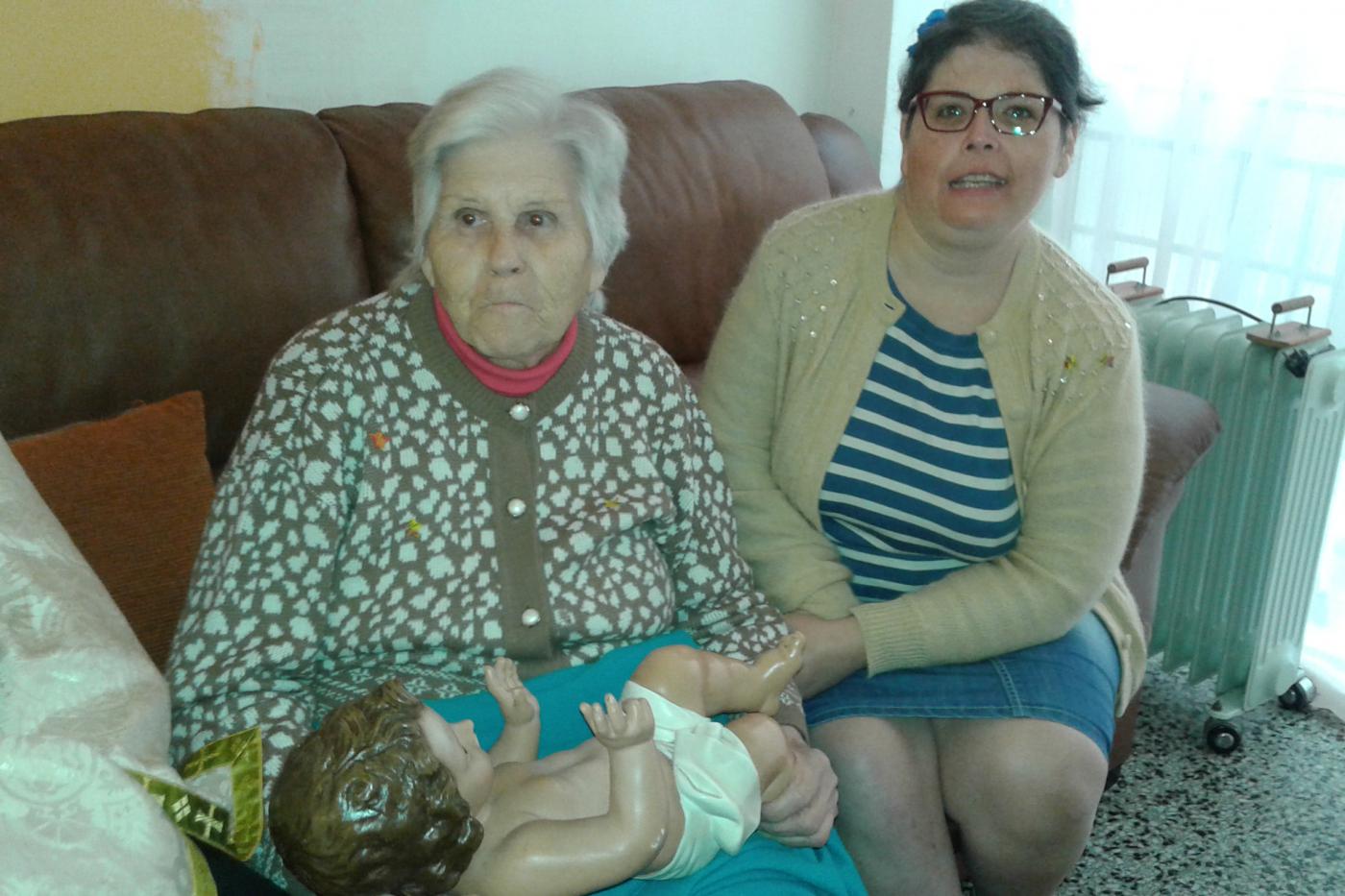 María Madre de Dios visita a los enfermos con el Niño Jesús