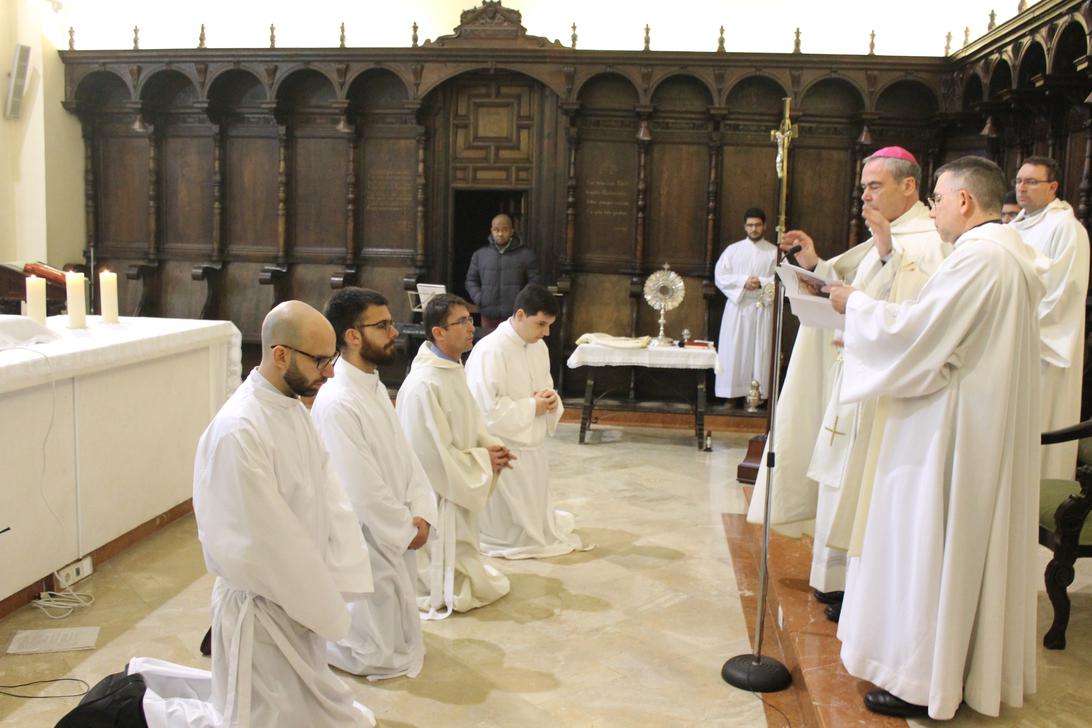 Rito de admisión de los seminaristas en el encuentro con el presbiterio