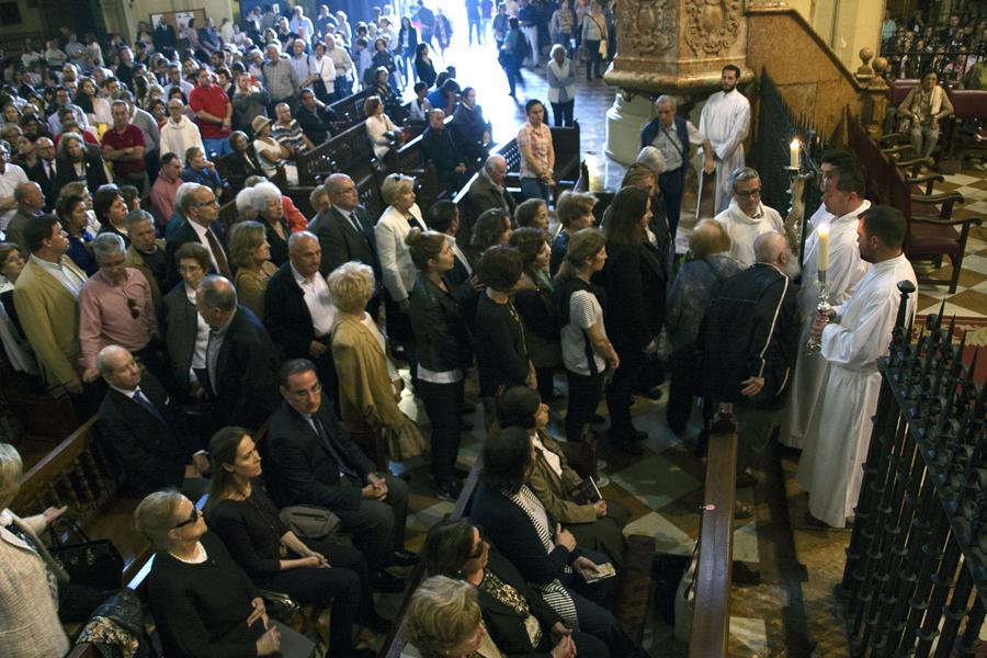 Fotos del Viernes Santo en la Catedral
