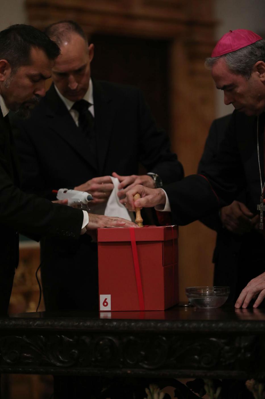 Momento de la clausura de la fase diocesana de la Causa de Beatificación de José Gálvez Ginachero // S. Fenosa