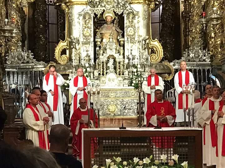 Miembros de Mies en la celebración de la misa del peregrino en la Catedral de Santiago