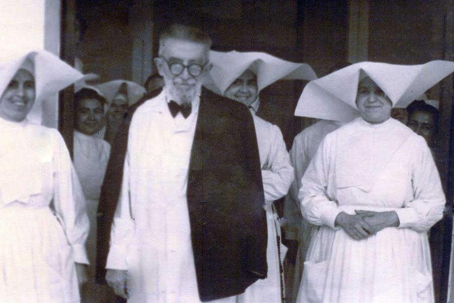 Nace la “Conferencia Gálvez Ginachero” en favor de los enfermos