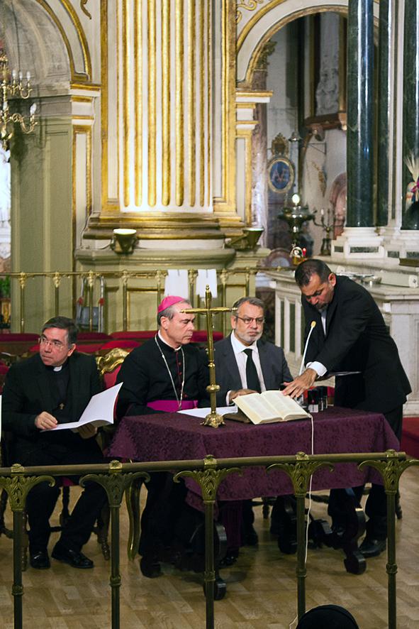 Momento de la apertura solemne de la Causa de Canonización de los mártires de Málaga. FOTO: M. ZAMORA