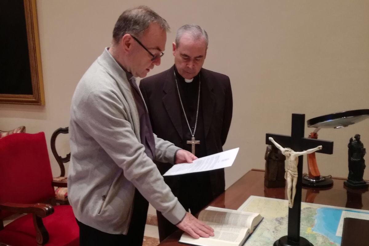 Juramento y profesión de fe del delegado para la Vida Consagrada