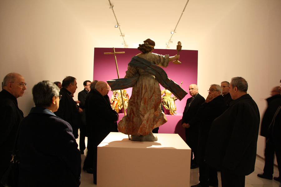 Obispos de Sur de España visitan la exposición sobre Fernando Ortiz, en ArsMálaga Palacio Episcopal // E. LLAMAS