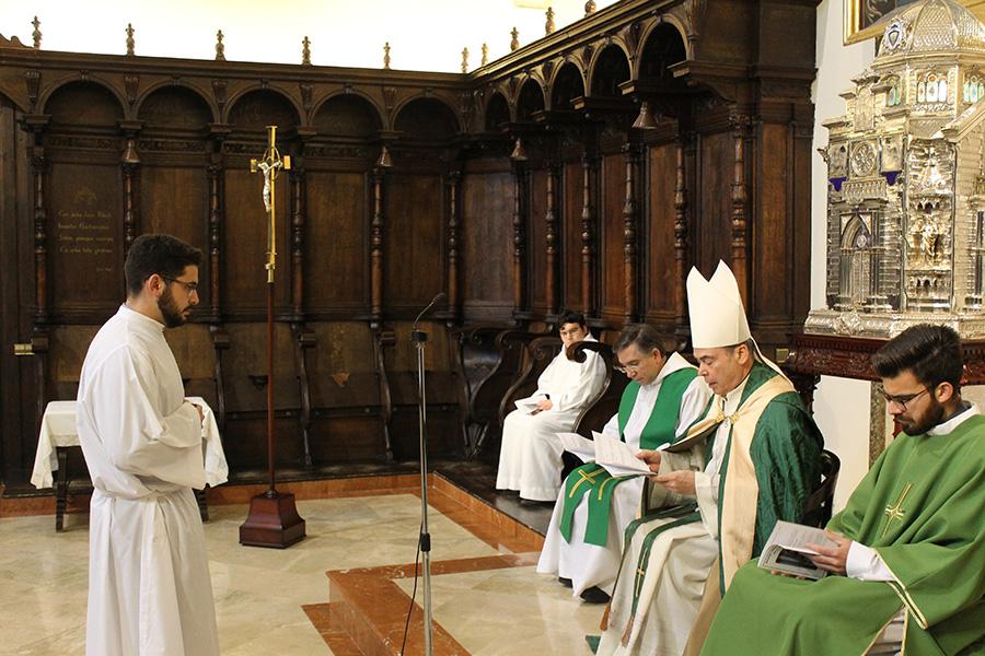 Rito de admisión en la anual cita Presbiterio-Seminario