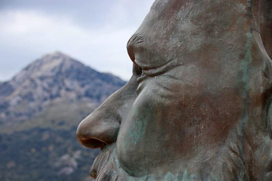 Nueva estatua de Fray Leopoldo de Alpandeire en Jimera de Lïbar // KARL SMALLMAN 