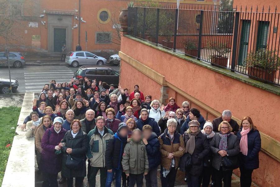 Peregrinos de El Salvador (Málaga) en Roma