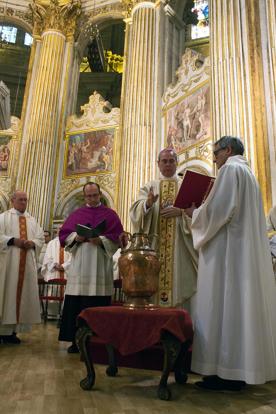 Misa Crismal 2018 en la Catedral de Málaga // M. ZAMORA